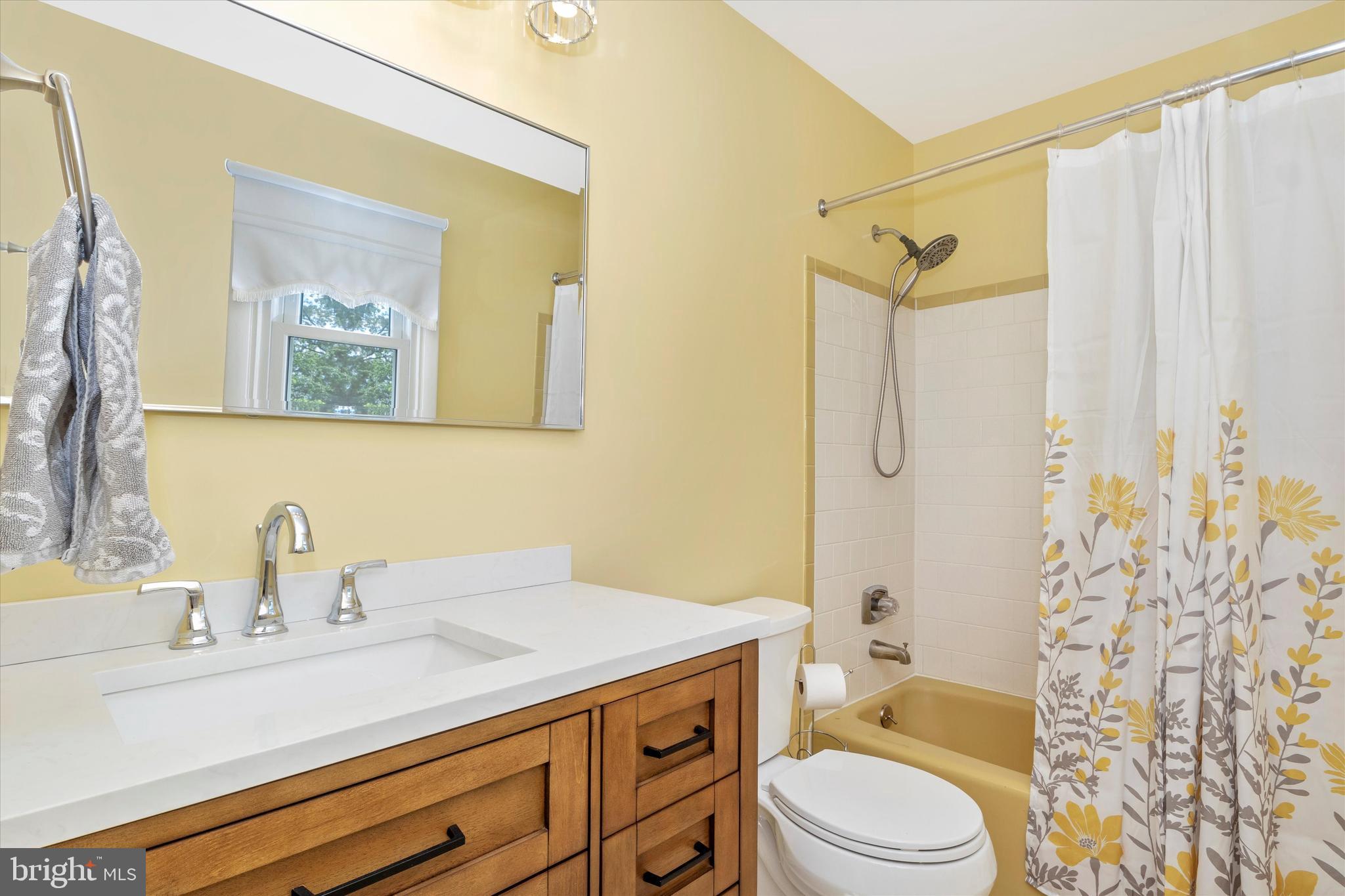 1616 Oldtown Road Edgewater, MD 21037 - Photo 23 of 33 Primary Bathroom