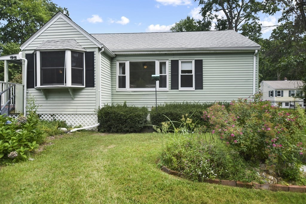 7 Meadowbrook Lane Ashland, MA 01721 - Photo 18 of 21