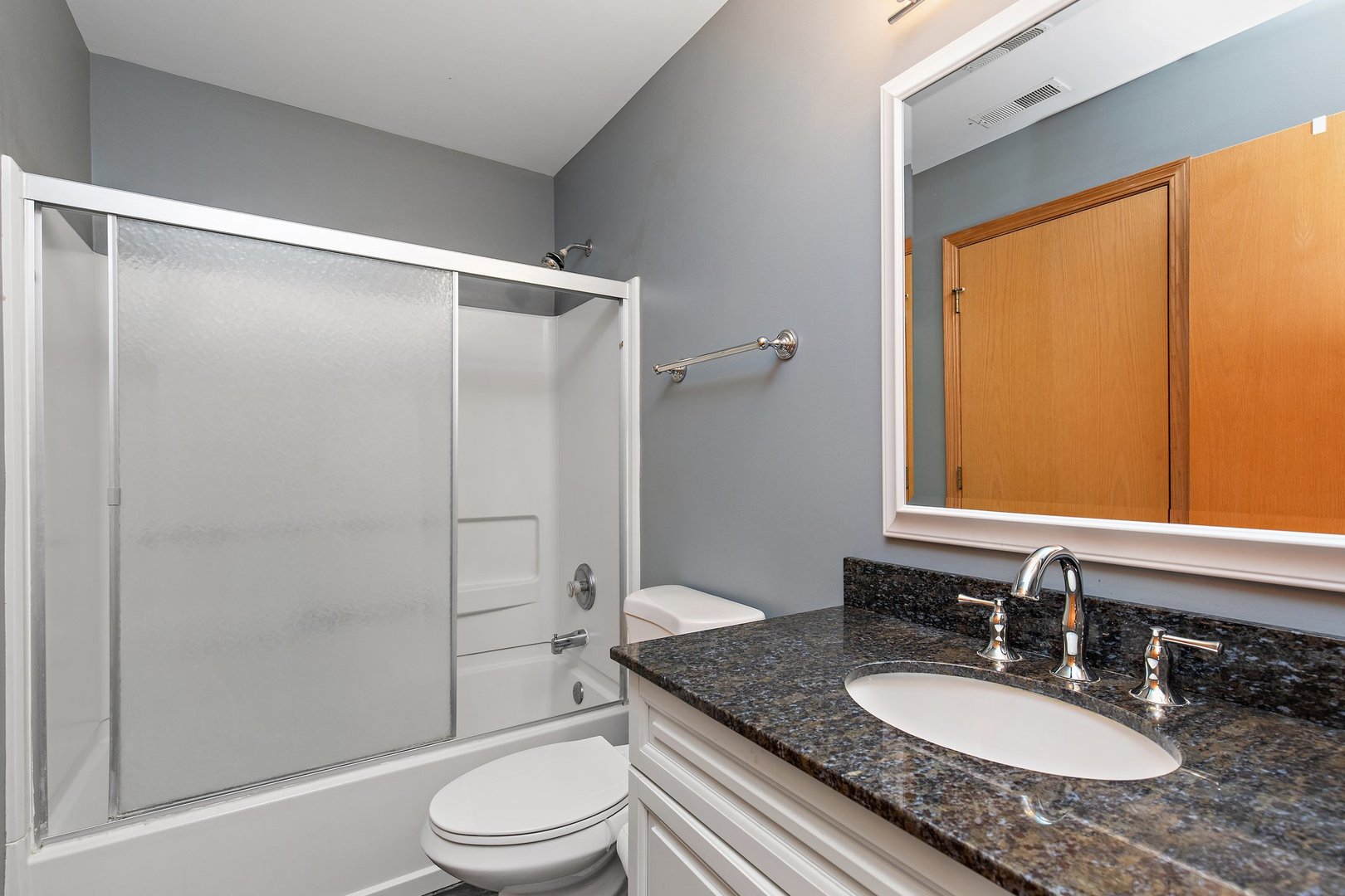 3400 Blue Ridge Drive Carpentersville, IL 60110 - Photo 11 of 15