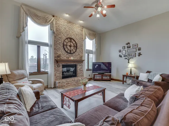 $595,000 | 525 Jones Place, Martinsville, IN 46151