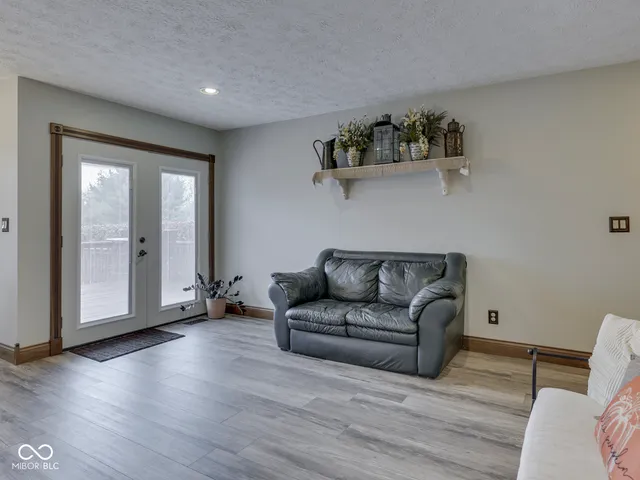 $595,000 | 525 Jones Place, Martinsville, IN 46151