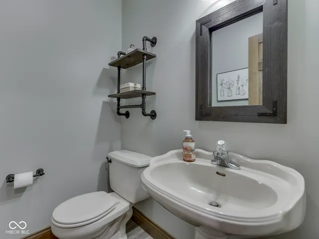 $595,000 | 525 Jones Place, Martinsville, IN 46151