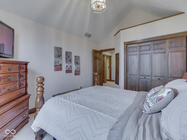 $595,000 | 525 Jones Place, Martinsville, IN 46151