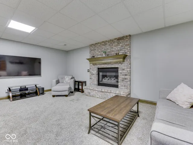 $595,000 | 525 Jones Place, Martinsville, IN 46151