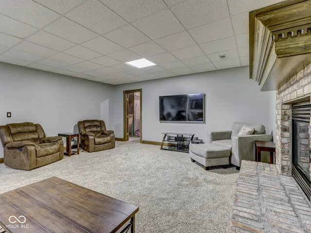 $595,000 | 525 Jones Place, Martinsville, IN 46151