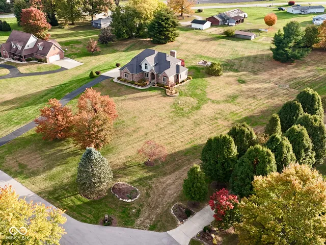 $595,000 | 525 Jones Place, Martinsville, IN 46151