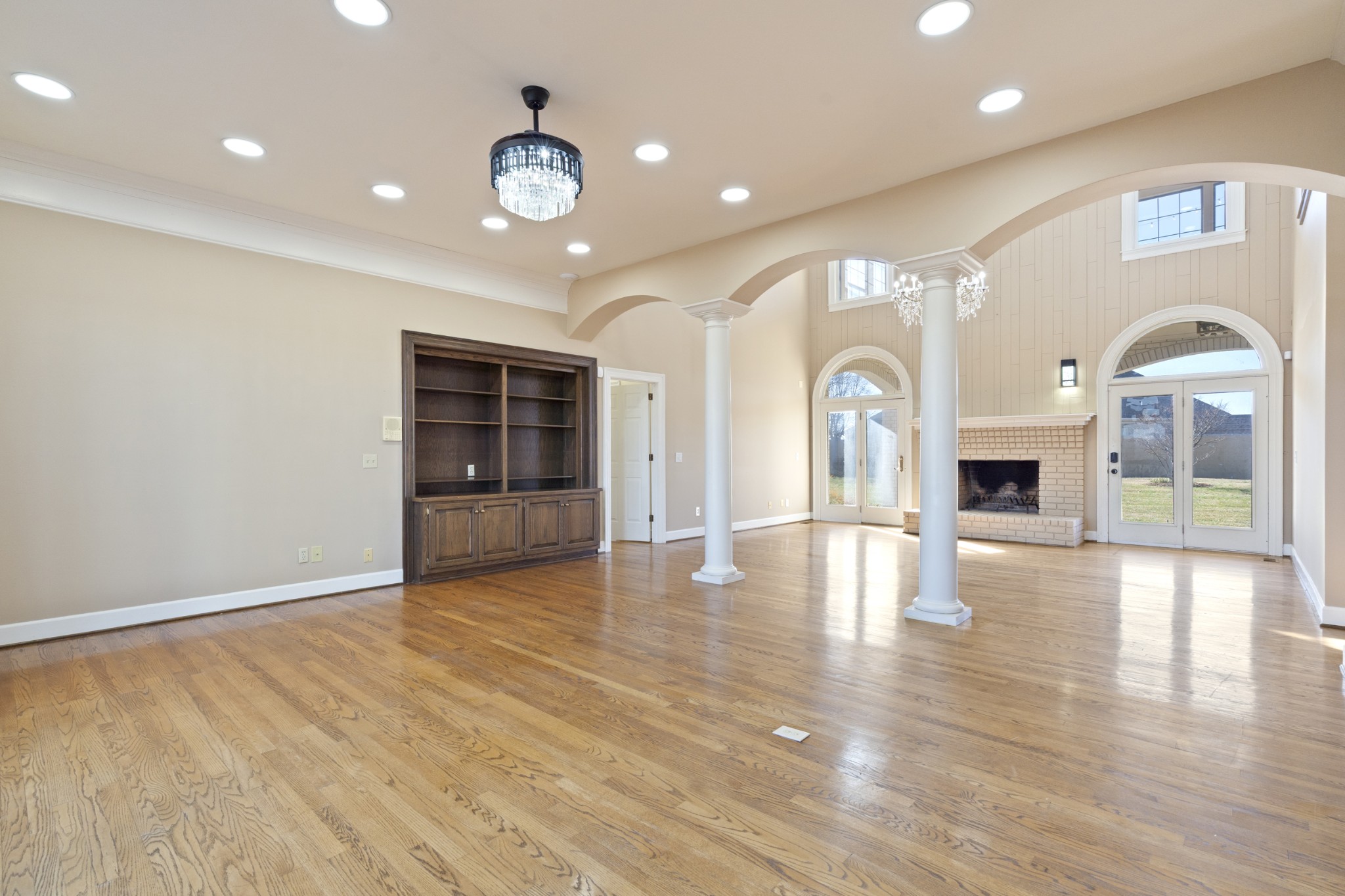 201 Vineyard Way Lebanon, TN 37087 - Photo 17 of 58 a view of empty room with wooden floor and fireplace