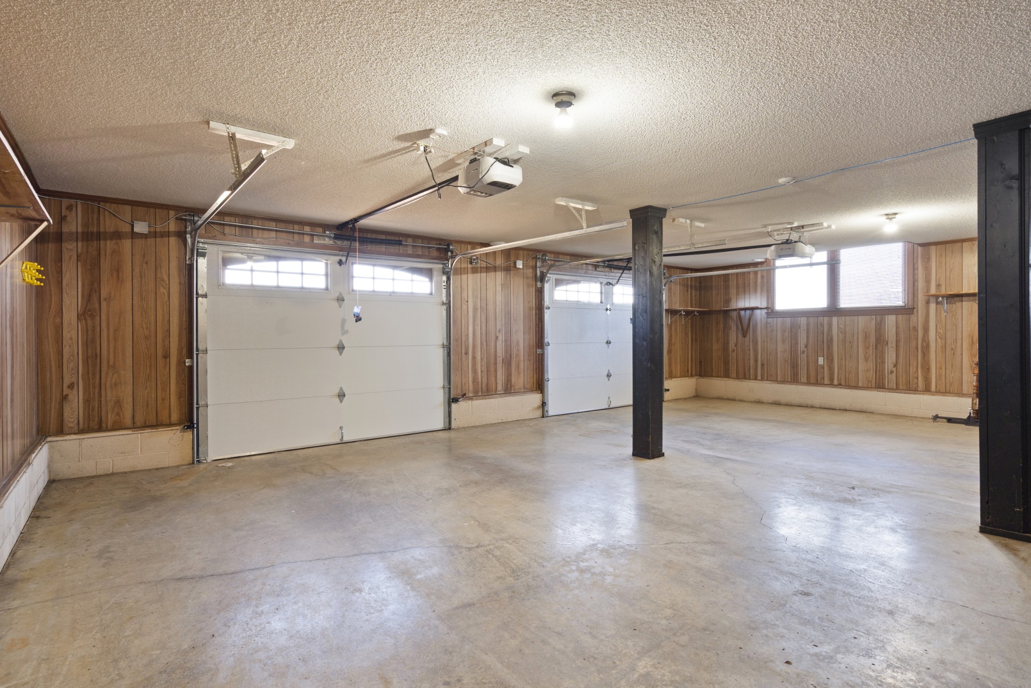201 Vineyard Way Lebanon, TN 37087 - Photo 43 of 58 a view of a hallway with a room