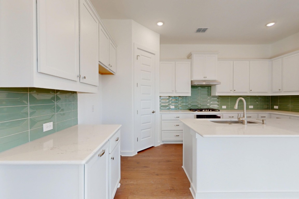 809 Corvallis Drive Leander, TX 78641 - Photo 11 of 34