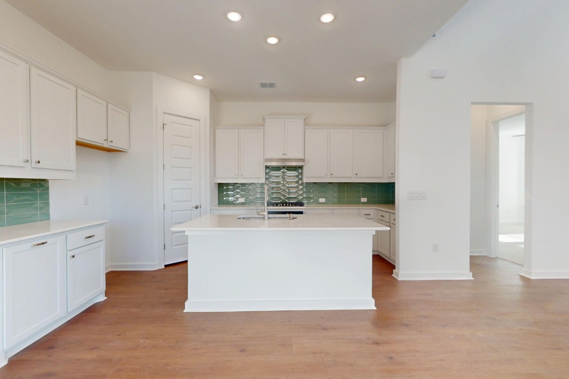 809 Corvallis Drive Leander, TX 78641 - Photo 10 of 34