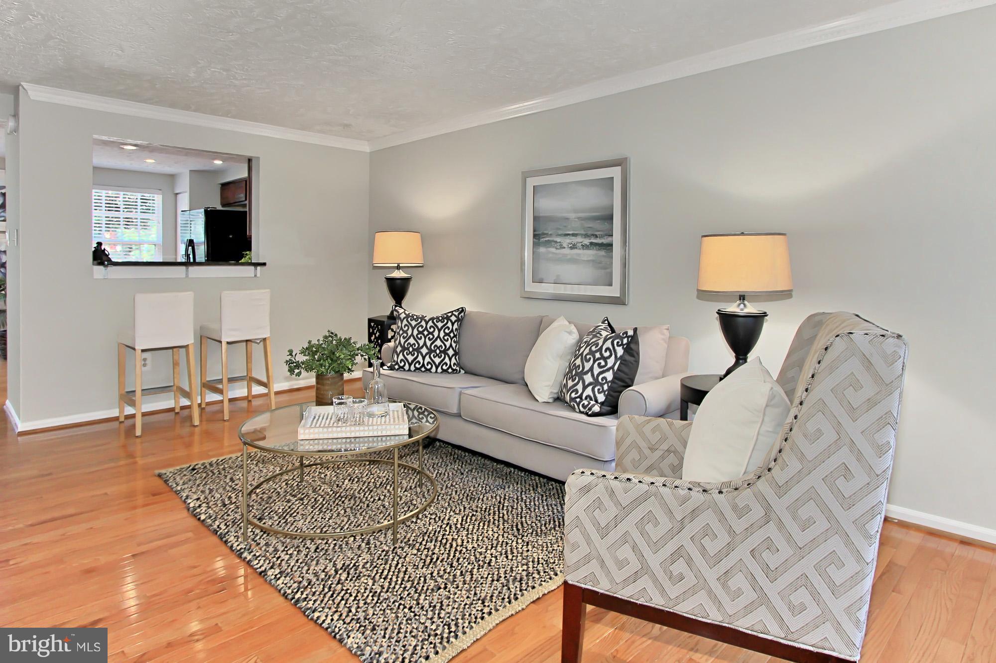 1504 Autumn Ridge Circle Reston, VA 20194 - Photo 2 of 30 Living Room