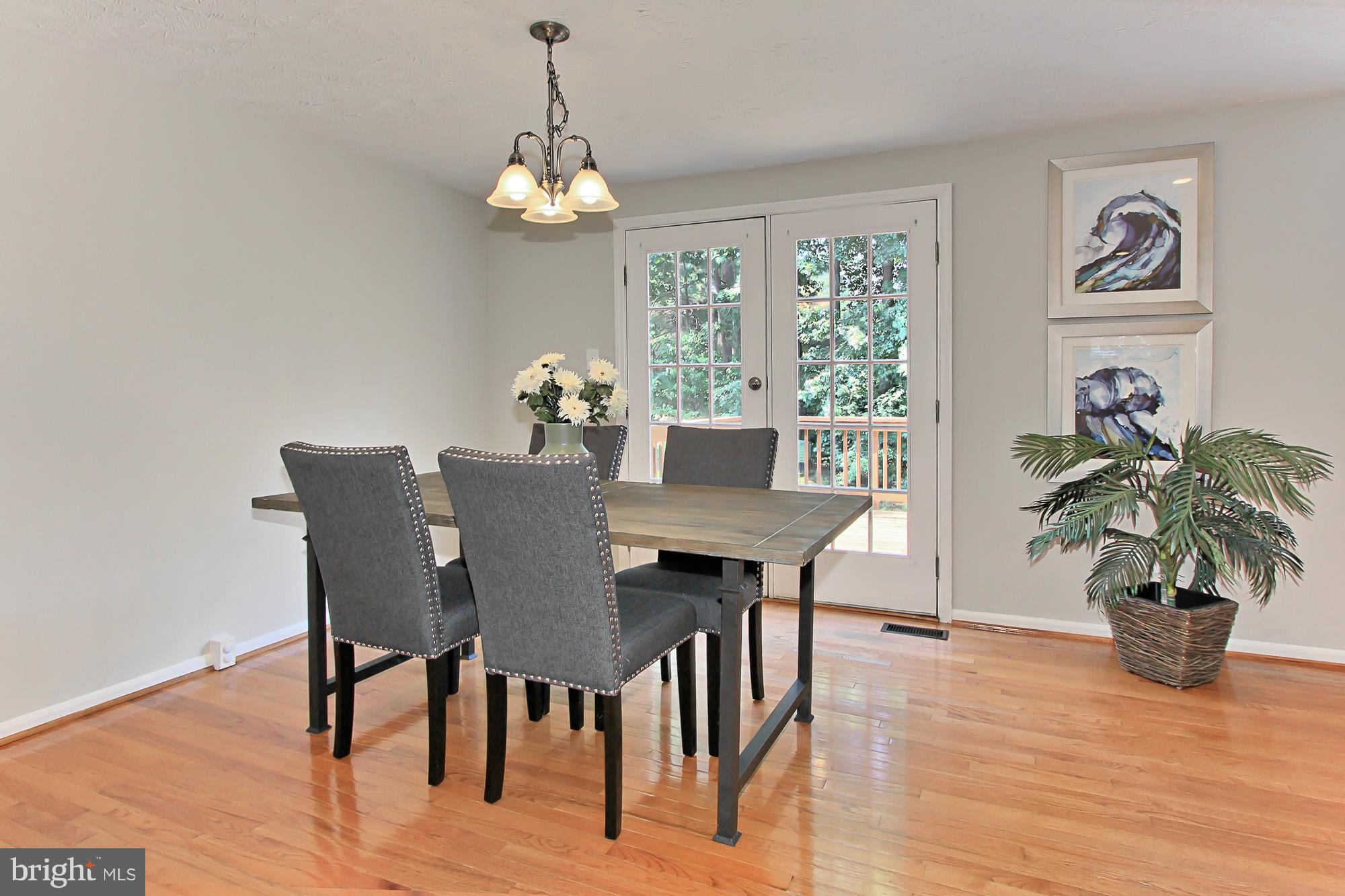 1504 Autumn Ridge Circle Reston, VA 20194 - Photo 3 of 30 Dining Room