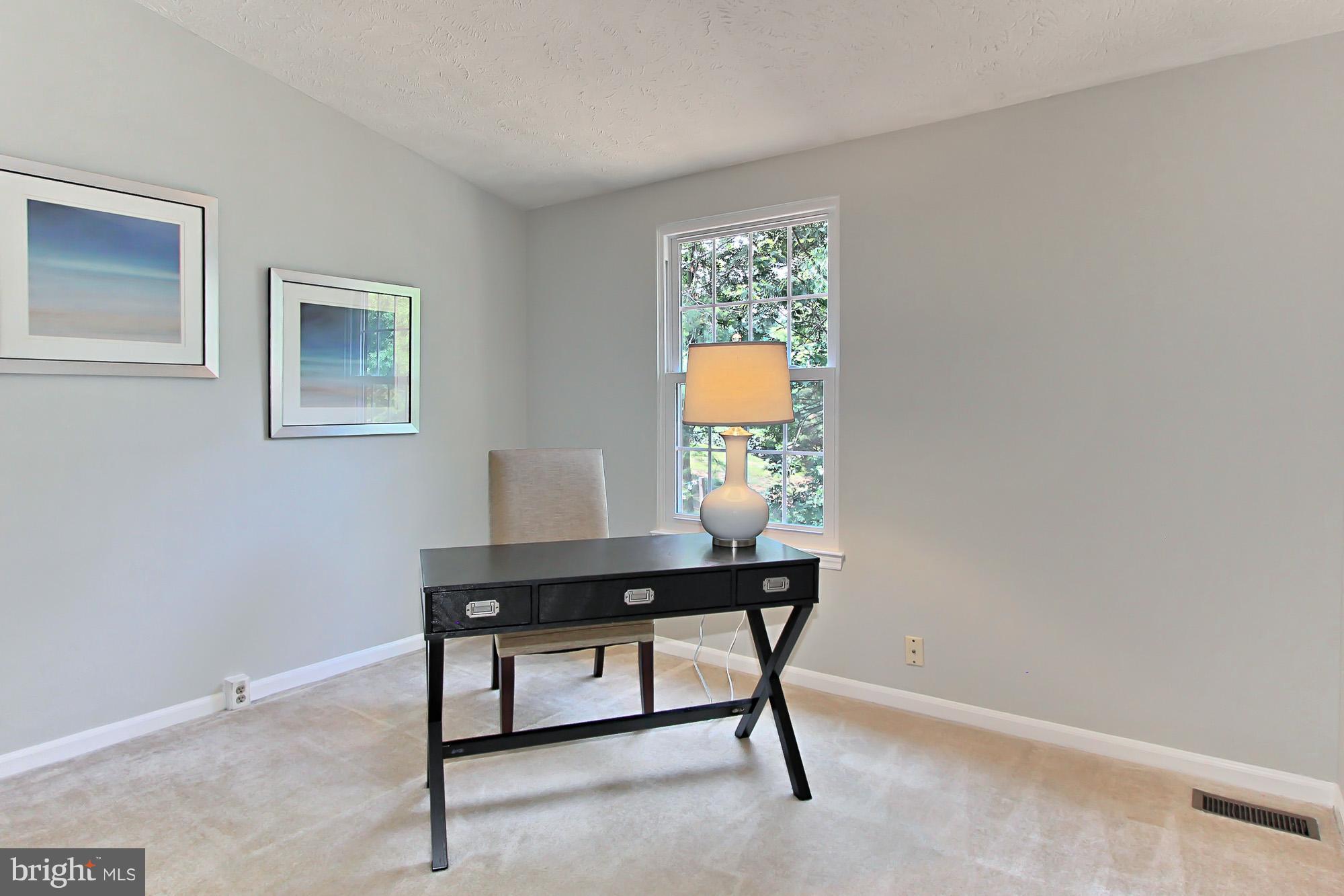 1504 Autumn Ridge Circle Reston, VA 20194 - Photo 21 of 30 Bedroom