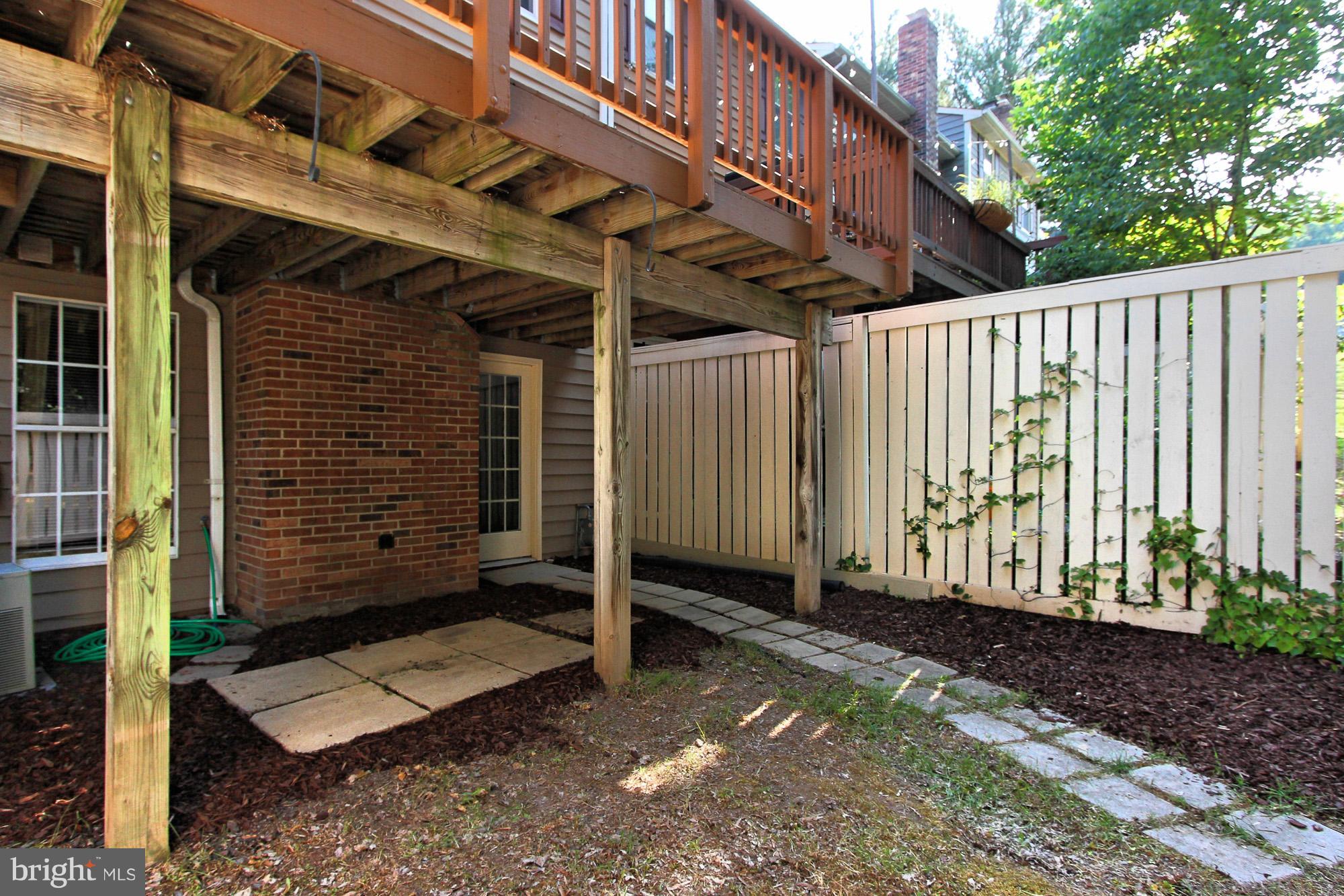 1504 Autumn Ridge Circle Reston, VA 20194 - Photo 28 of 30 Exterior (Rear)