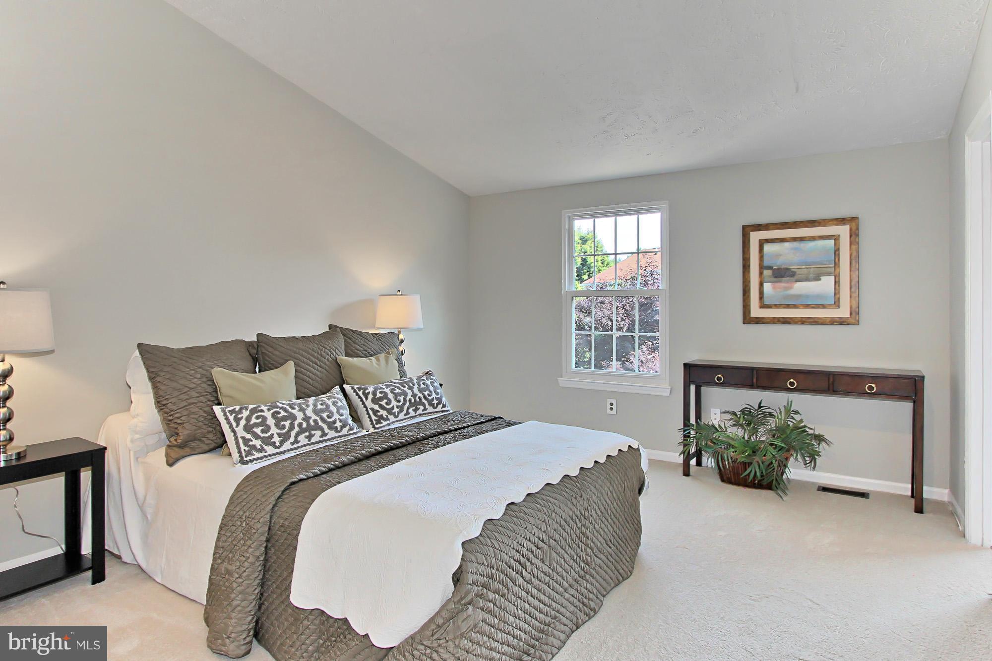 1504 Autumn Ridge Circle Reston, VA 20194 - Photo 5 of 30 Bedroom (Master)