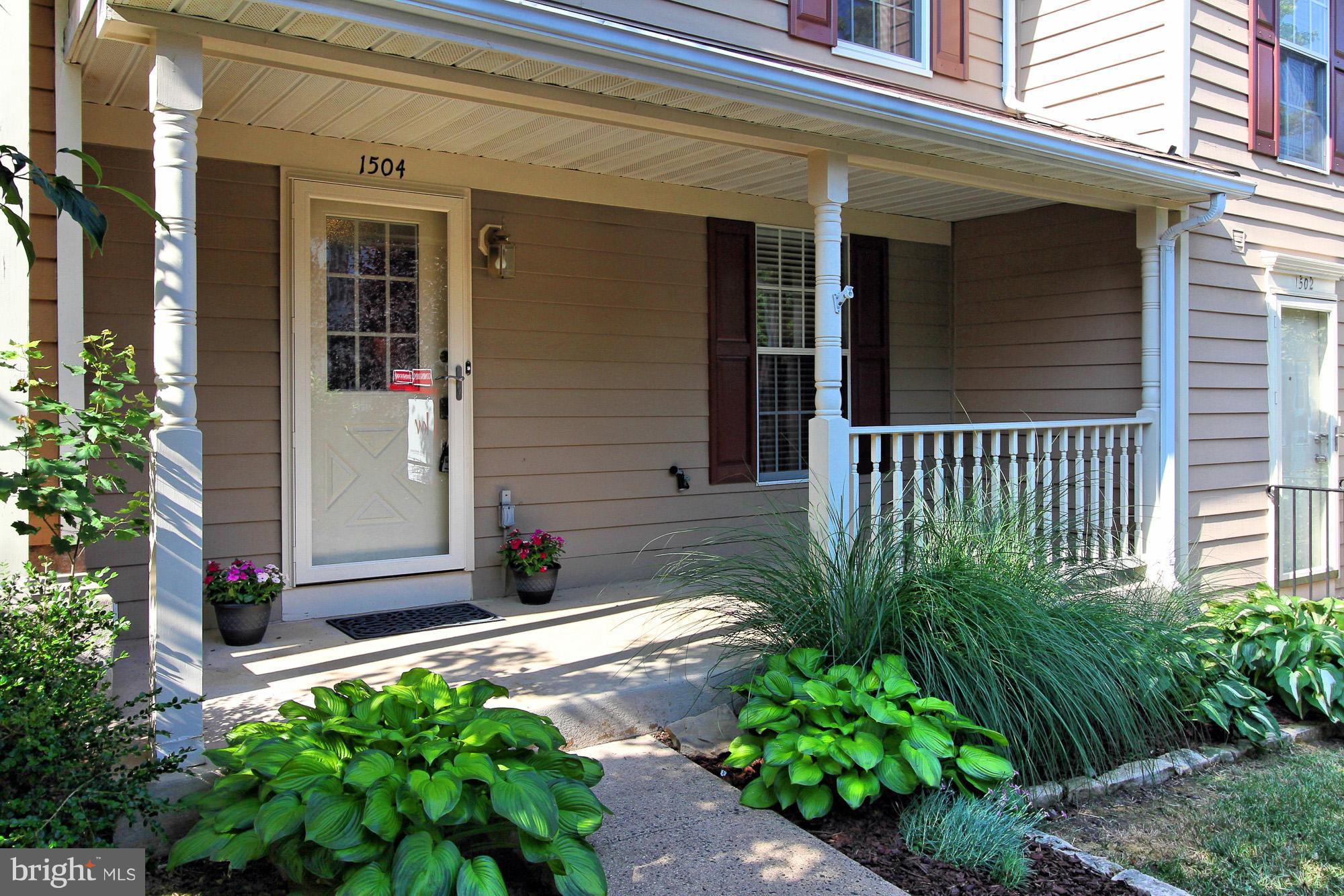 1504 Autumn Ridge Circle Reston, VA 20194 - Photo 8 of 30 Exterior (Front)