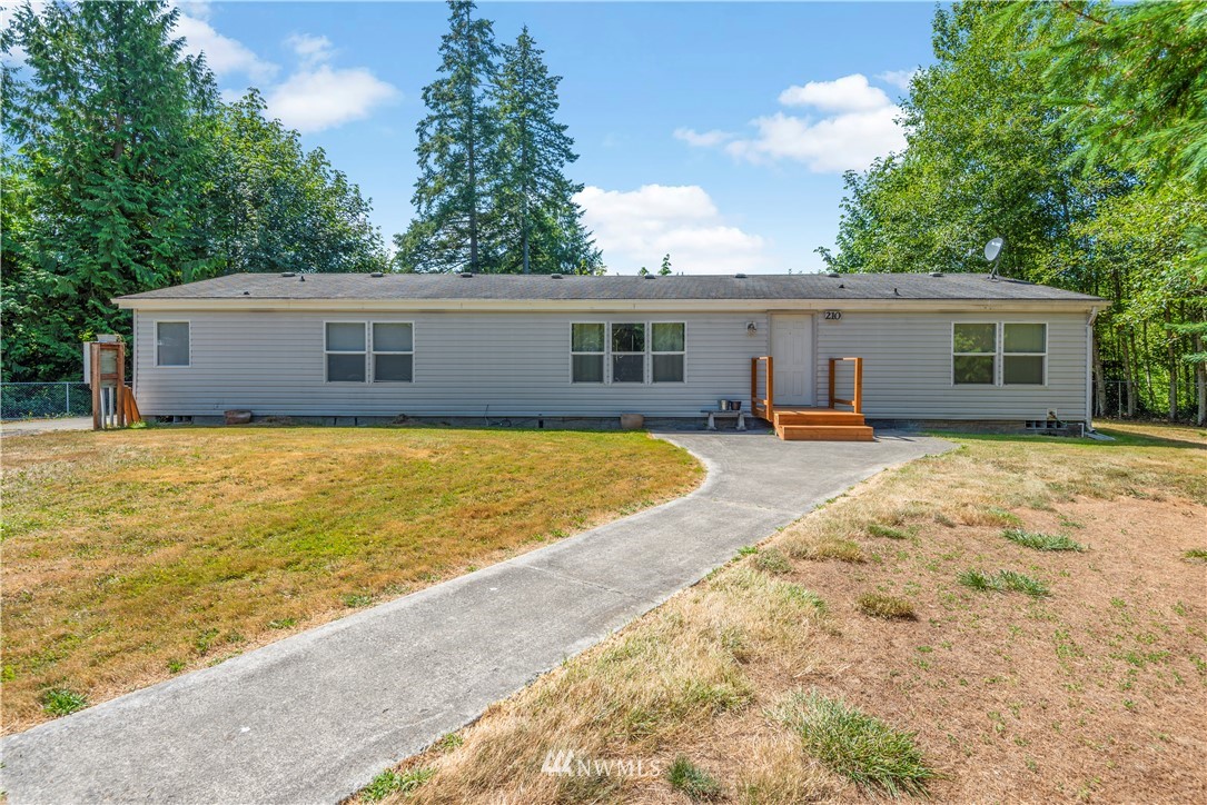 210 Killdeer Road Castle Rock, WA 98611 - Photo 2 of 25 Gallery Image 2