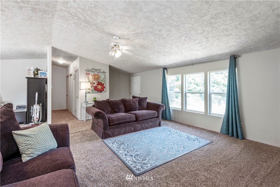 210 Killdeer Road Castle Rock, WA 98611 - Photo 12 of 25 Gallery Image 12