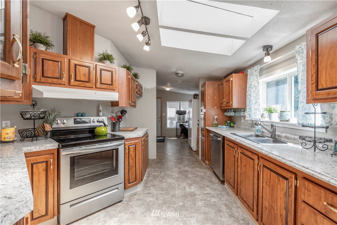 210 Killdeer Road Castle Rock, WA 98611 - Photo 16 of 25 Gallery Image 16