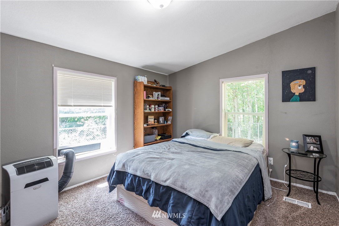 210 Killdeer Road Castle Rock, WA 98611 - Photo 10 of 25 Gallery Image 10