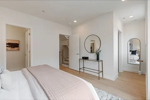$2,100,000 | 2329 North Cambridge Avenue, Unit C, Chicago, IL 60614