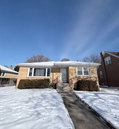 $2,800 | 9036 Roach Avenue, Brookfield, IL 60513