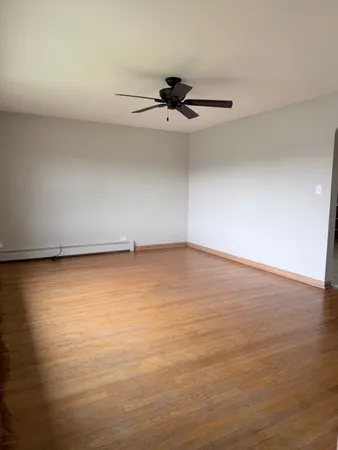 $2,800 | 9036 Roach Avenue, Brookfield, IL 60513