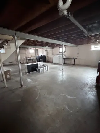 $2,800 | 9036 Roach Avenue, Brookfield, IL 60513