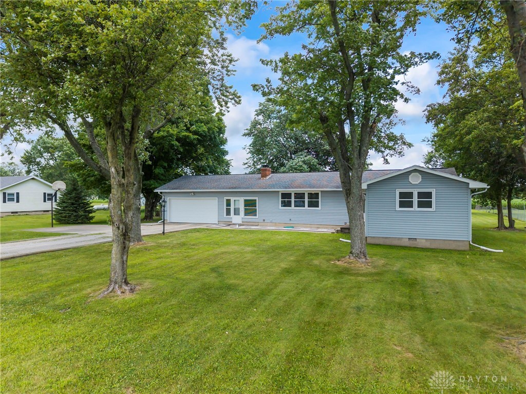 5899 Spring Creek-Stringtown Road Piqua, OH 45356 - Photo 2 of 58