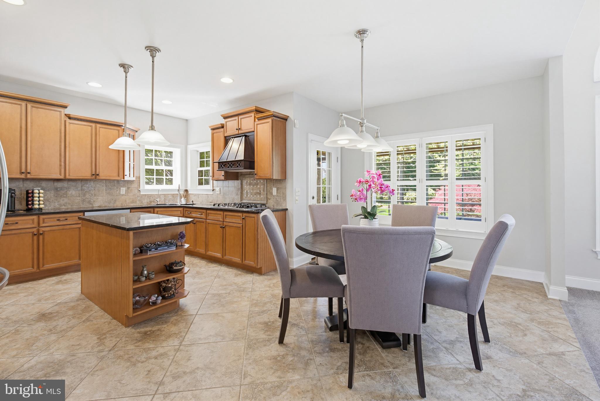 678 Jake Landis Road Lititz, PA 17543 - Photo 11 of 54