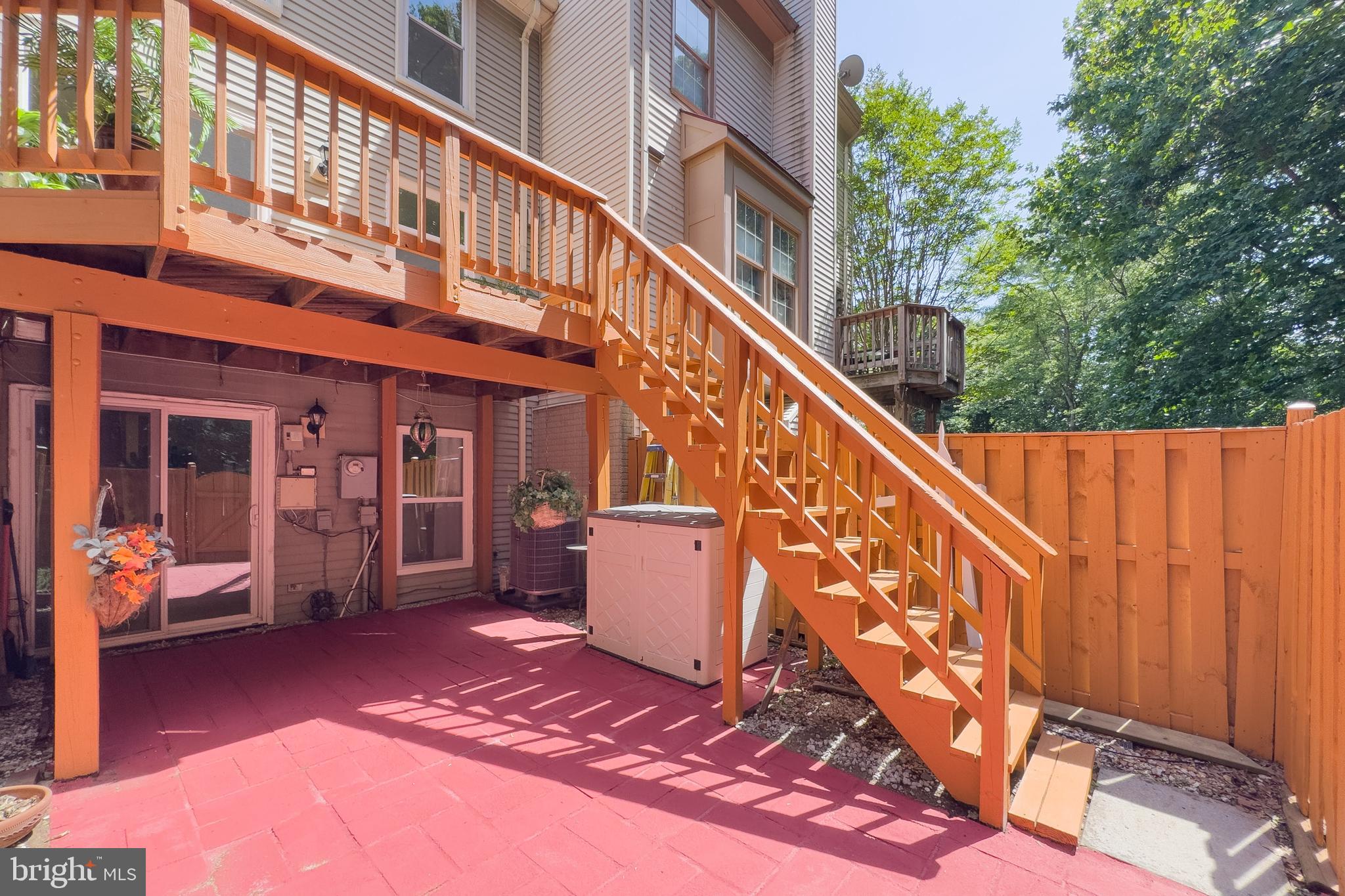 8434 Springfield Oaks Drive Springfield, VA 22153 - Photo 34 of 46