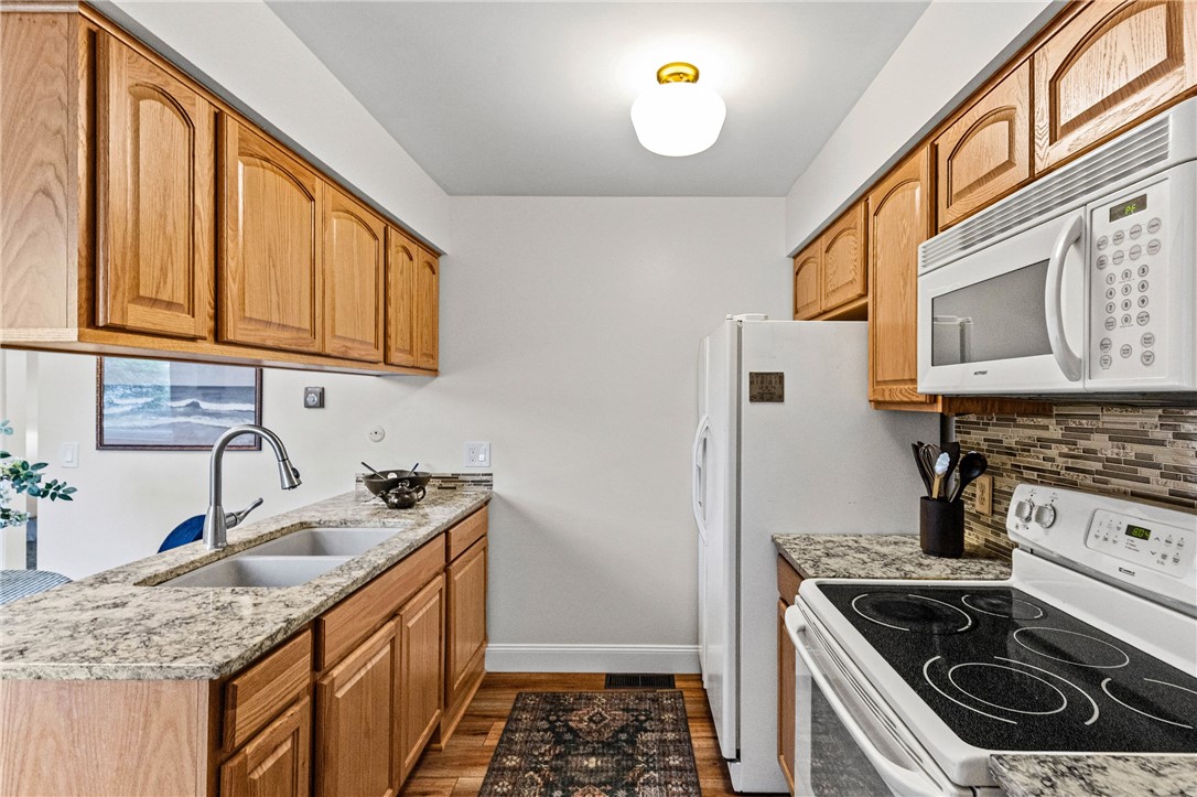 45 Milrace Drive East Rochester, NY 14445 - Photo 15 of 21