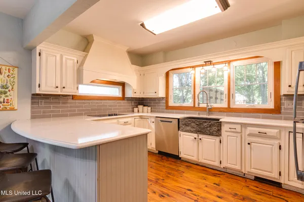 $399,900 | 7689 Germantown Road, Olive Branch, MS 38654