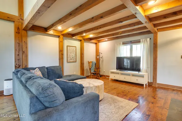 $419,900 | 7689 Germantown Road, Olive Branch, MS 38654