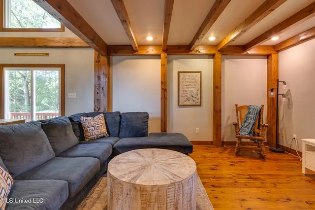 $419,900 | 7689 Germantown Road, Olive Branch, MS 38654