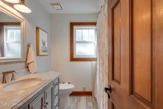 $419,900 | 7689 Germantown Road, Olive Branch, MS 38654