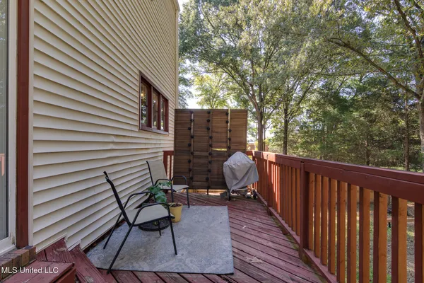 $399,900 | 7689 Germantown Road, Olive Branch, MS 38654