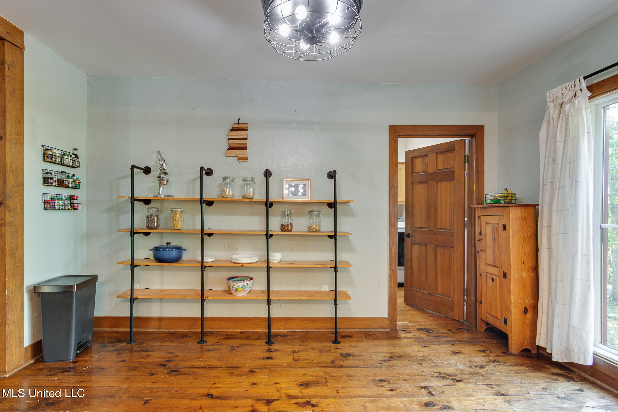 7689 Germantown Road Olive Branch, MS 38654 - Photo 9 of 49 breakfast area