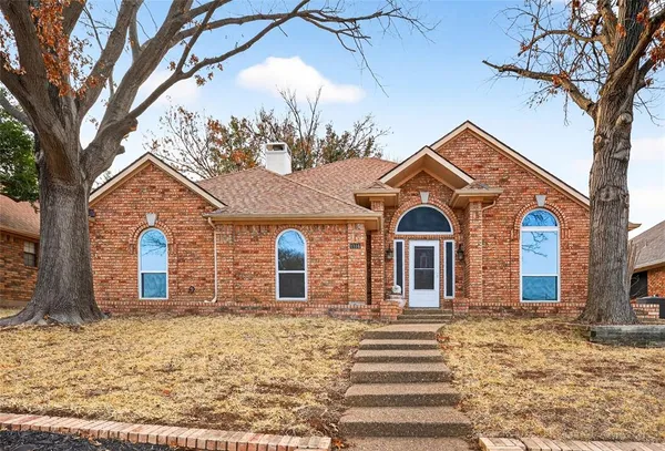 $509,000 | 1316 Royal Palm Lane, Carrollton, TX 75007