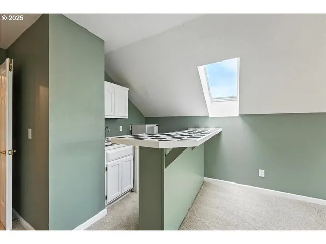 $695,000 | 21638 Northeast Interlachen Lane, Fairview, OR 97024