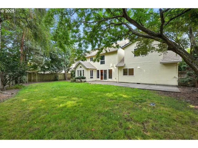 $695,000 | 21638 Northeast Interlachen Lane, Fairview, OR 97024