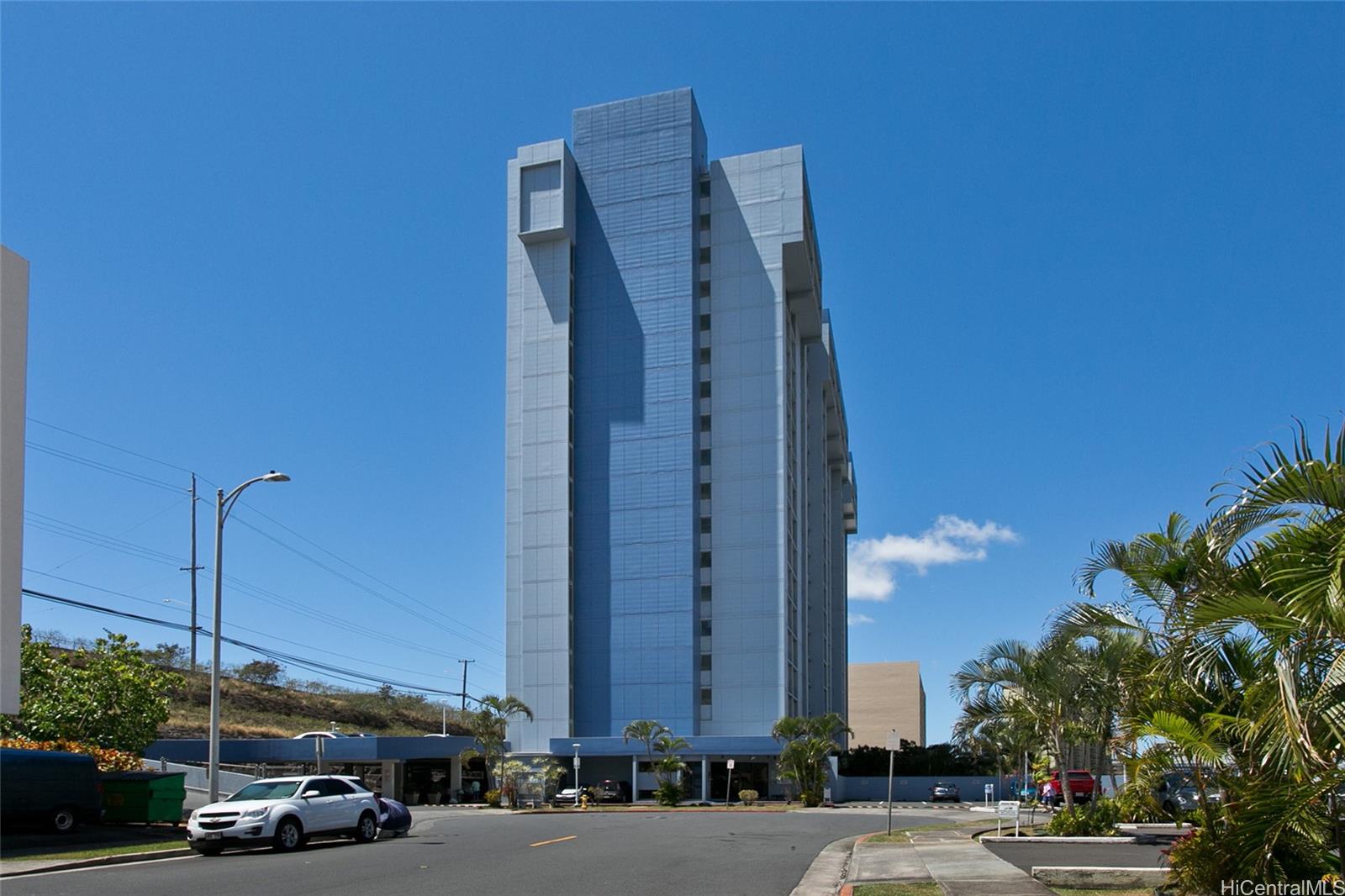 3045 Ala Napuaa Place, Unit 306 Honolulu, HI 96818 - Photo 15 of 15 a view of a city with tall buildings