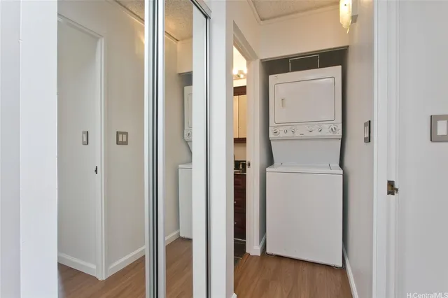 $350,000 | 3045 Ala Napuaa Place, Unit 306, Honolulu, HI 96818