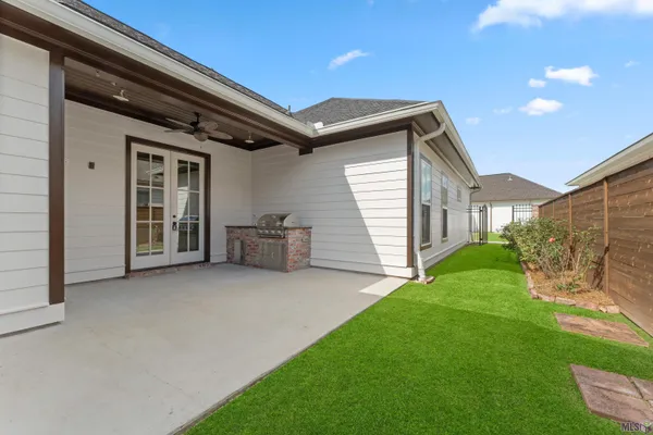 $365,000 | 364 Glenthorne Drive, Gonzales, LA 70737