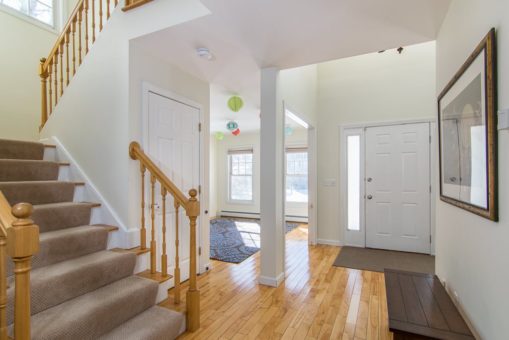 64 Muirfield Road Burlington, VT 05408 - Photo 19 of 36 Gallery Image 19