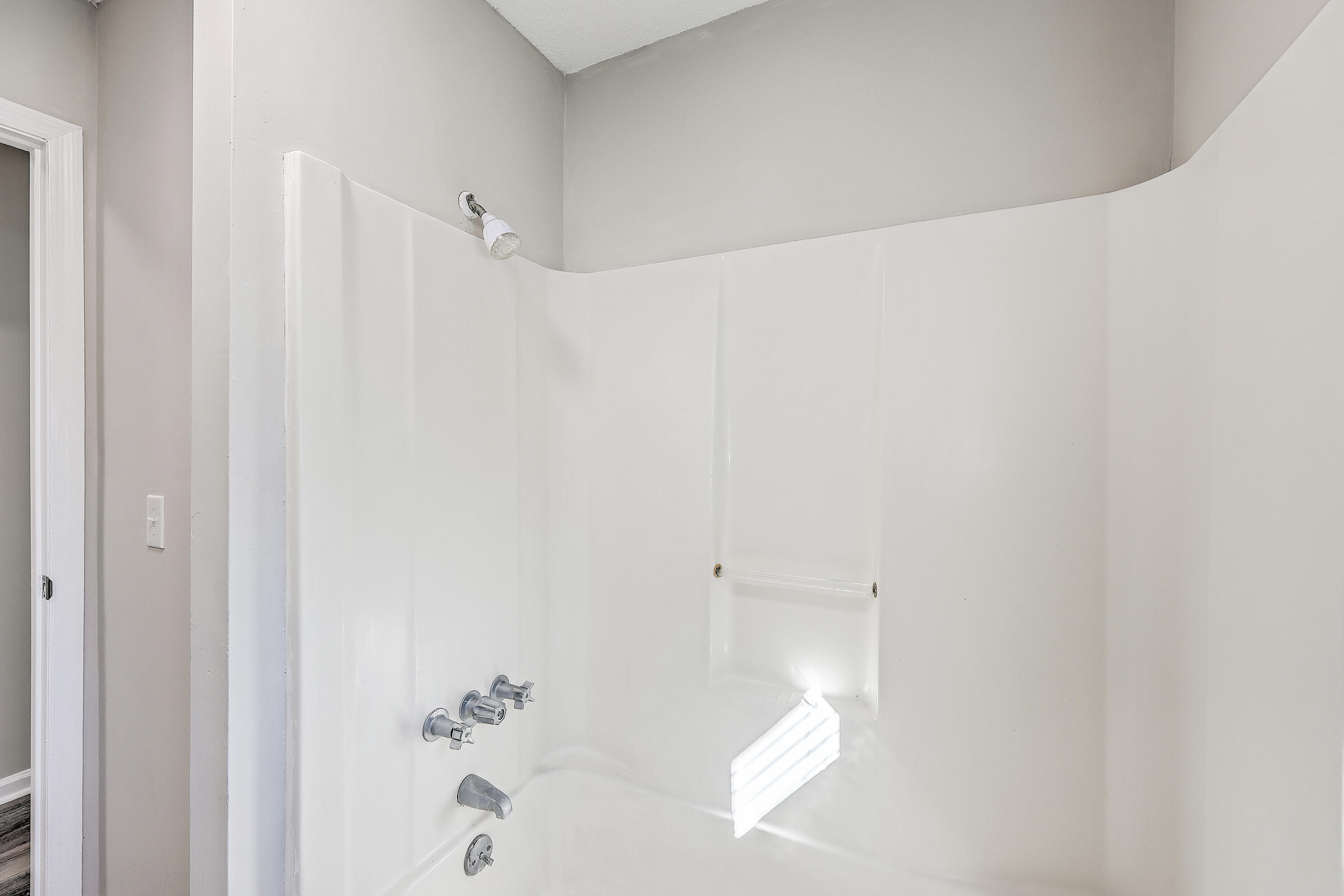 587 Mt Olive Road Santee, SC 29142 - Photo 13 of 20 Tub/Shower