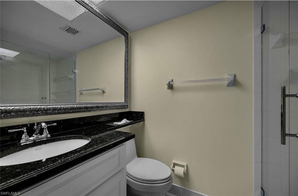 37 High Point Circle East, Unit 602 Naples, FL 34103 - Photo 27 of 30