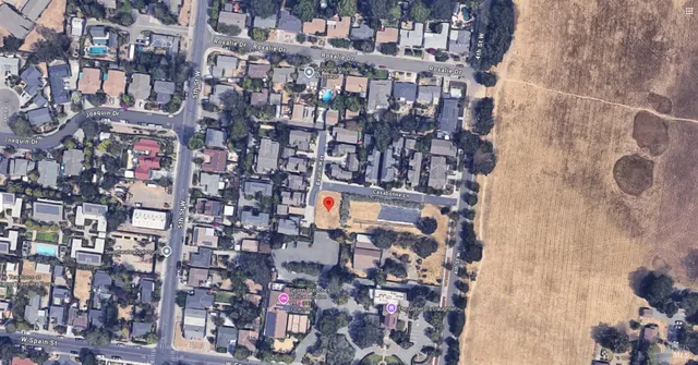 $486,000 | 443 Casabonne Lane, Sonoma, CA 95476