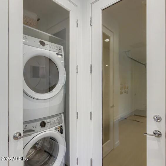 9540 West Flower Street Phoenix, AZ 85392 - Photo 14 of 22 a utility room with dryer and washer
