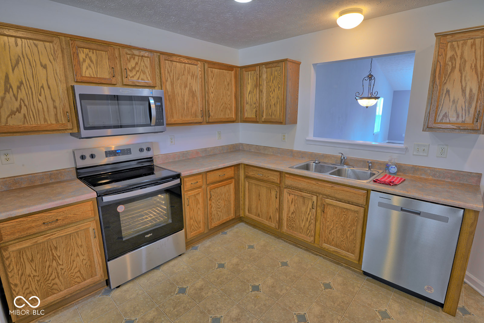 1519 Maplewood Lane Pendleton, IN 46064 - Photo 8 of 32